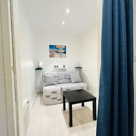 Appartement 2 Pieces Avec Jardin, Proche Centre Et Marche - 4 Couchages, - Fr-1-245-208